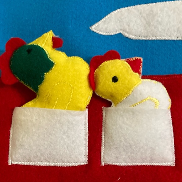 Vintage (1989) Noah’s Ark Wall Hanging & Book - Picture 5 of 16